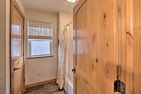 Bright Shawano Lake Oasis - Walk to Boat Launch!