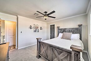 Immaculate 'woodland View' Retreat w/ Hot Tub