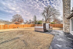 Immaculate 'woodland View' Retreat w/ Hot Tub