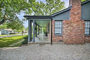 Exquisite Cottage: Patio, 2 Mi to Hot Springs