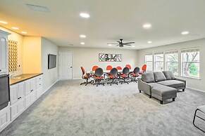 Pet-friendly Tulsa Escape w/ Private Hot Tub!