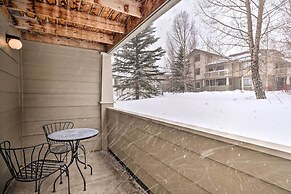 Frisco Condo w/ 2 Hot Tubs: Steps to Lake Dillon