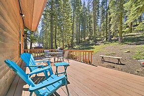 Truckee Cabin w/ Wraparound Deck & Pool Access