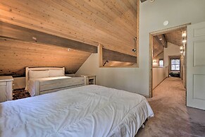Truckee Cabin w/ Wraparound Deck & Pool Access