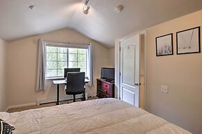 Breck Condo w/ Hot Tub Access: 6 Mi to Ski Resort!