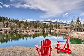 Breck Condo w/ Hot Tub Access: 6 Mi to Ski Resort!