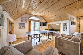 Rockaway Beach Hideaway w/ Hot Tub & Fireplace!