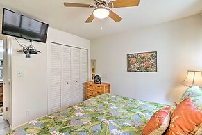 Kaunakakai Escape: Heated Pool & Beach Access