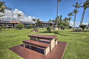 Kaunakakai Escape: Heated Pool & Beach Access