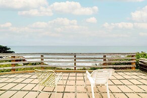 'rahus Ocean Refuge' With Manchester Coast Views!