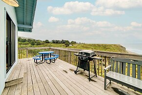 'rahus Ocean Refuge' With Manchester Coast Views!