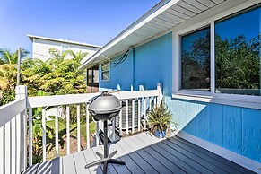 Holmes Beach Retreat: Walk to Beach & Dining!