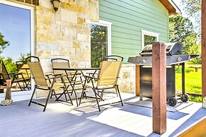 Johnson City Home w/ Hot Tub - Close to Wineries!