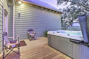 Johnson City Home w/ Hot Tub - Close to Wineries!