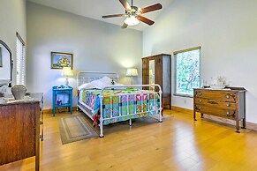 Johnson City Home w/ Hot Tub - Close to Wineries!