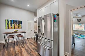 Atlanta Retreat w/ Deck in Greenbriar Area!