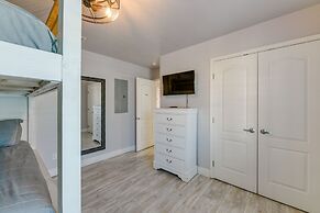 Private Pool & Furnished Deck: Port Aransas Home!