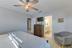 Private Pool & Furnished Deck: Port Aransas Home!