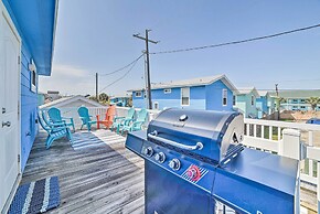 Private Pool & Furnished Deck: Port Aransas Home!