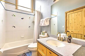 Secluded Granby Mtn Cabin: 75 Acres & Views