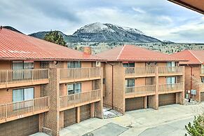 Walk to Lake Dillon: Condo w/ Views in Frisco