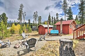 4 Mi to Grand Lake: Mtn-view Cabin w/ Fire Pit!