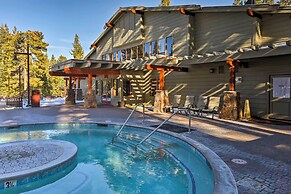 Walk to Ski Shuttle: Truckee Condo w/ Hot Tub