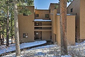 Walk to Ski Shuttle: Truckee Condo w/ Hot Tub