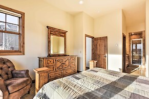 Crested Butte Townhome w/ Views - Steps to Lifts!