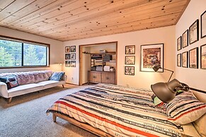Deck + Fireplace: Log Cabin in Tahoe Donner!