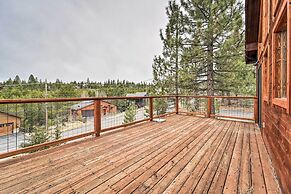 Deck + Fireplace: Log Cabin in Tahoe Donner!