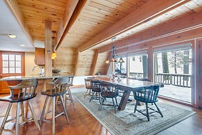 Rustic Truckee Cabin w/ Donner Lake Views!