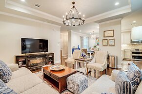 Gorgeous College Station Townhome w/ Patio!