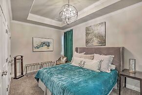 Gorgeous College Station Townhome w/ Patio!