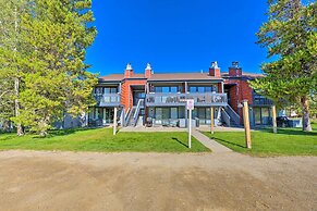 Cozy & Chic Mountain Condo w/ Community Perks