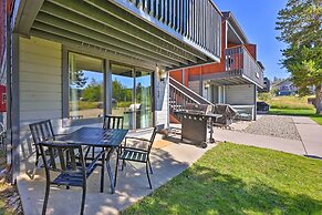 Cozy & Chic Mountain Condo w/ Community Perks
