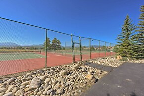 Cozy & Chic Mountain Condo w/ Community Perks