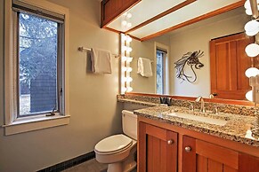 Hot Tub & Grilling Area: Keystone Townhome!