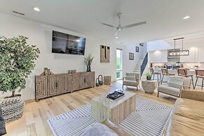 Modern Raleigh Home w/ Patio ~ 2 Mi to Downtown!