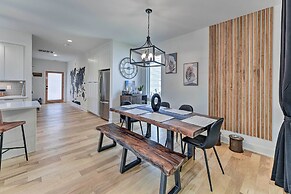 Modern Raleigh Home w/ Patio ~ 2 Mi to Downtown!