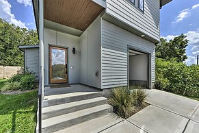 Modern Raleigh Home w/ Patio ~ 2 Mi to Downtown!