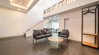 Changwon 055 Poolvilla