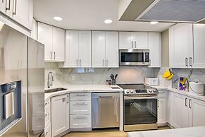 Oceanfront Luxury 2/2 Condo w/ Amazing Views!