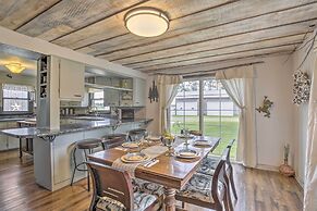 Eclectic Ladysmith Hideaway: Hike and Hunt!