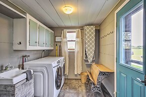 Eclectic Ladysmith Hideaway: Hike and Hunt!