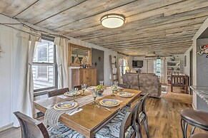 Eclectic Ladysmith Hideaway: Hike and Hunt!