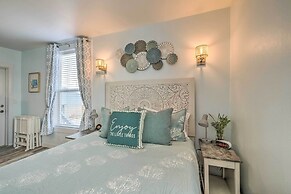 Adorable Downtown Studio - 1 Block to Long Beach!