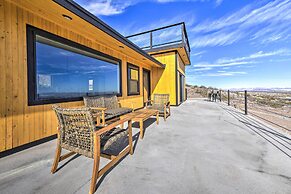 Hilltop Oasis w/ Sweeping Landscape Views