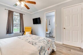 7 Mi to Downtown: Atlanta Home w/ Yard