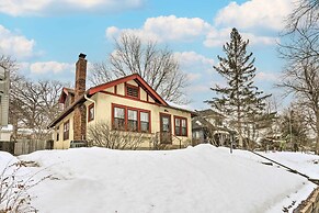 Minneapolis Vacation Rental Near Lake Harriet